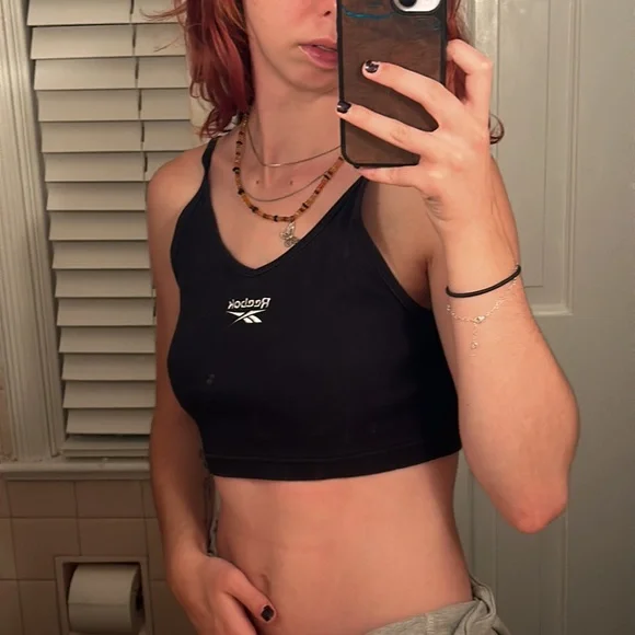 Sold - Reebok Top - Picture 3 of 7